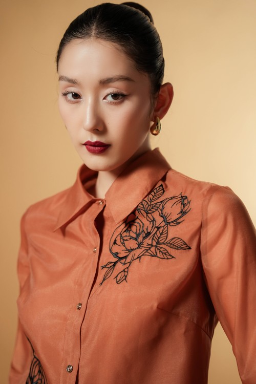 Sixdo Ochre Flower Embroidery Organza Shirt